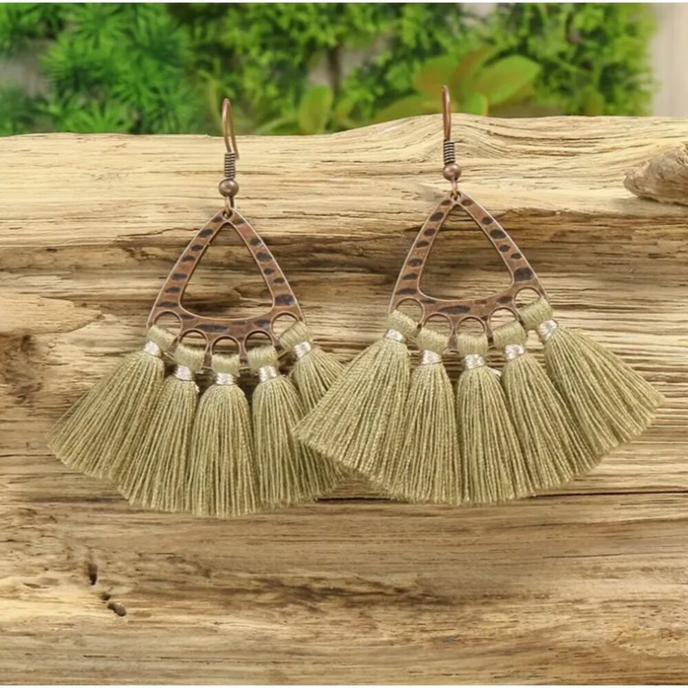 NEW Green BOHO Tassel Earrings, Frayed Tassel Dangle Earrings